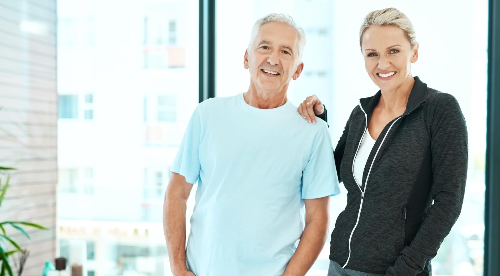 physiotherapy made life easier for physiotherapist and senior patient